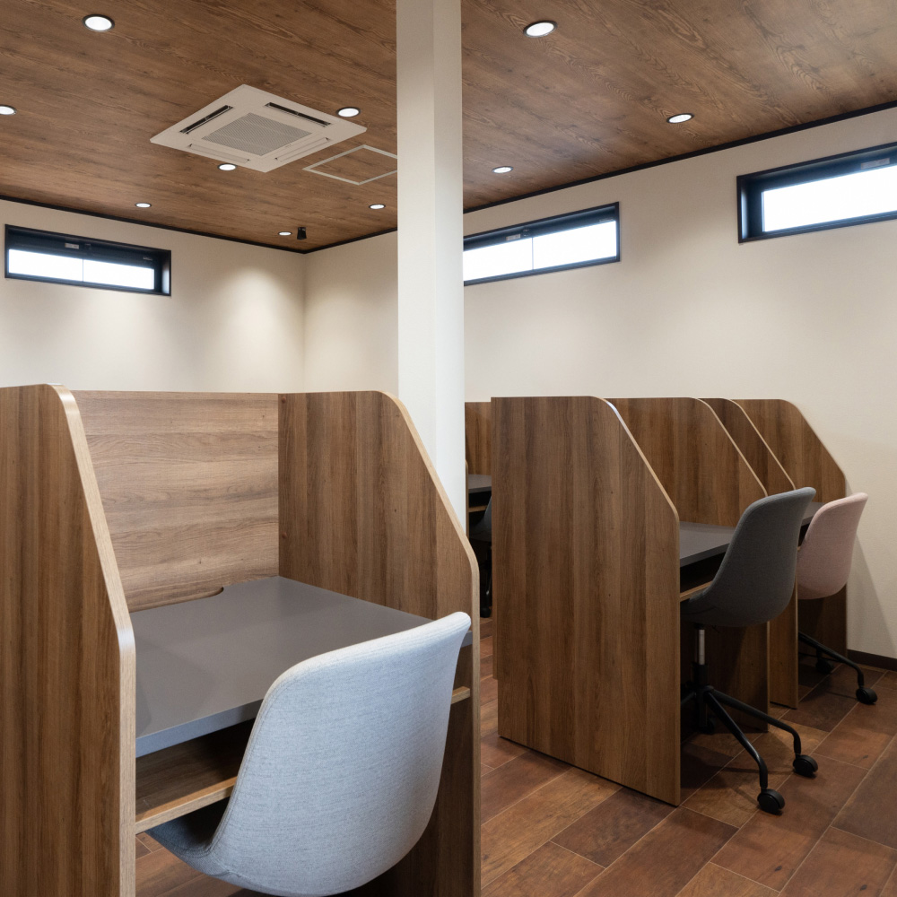 Study at 西尾の個室自習室